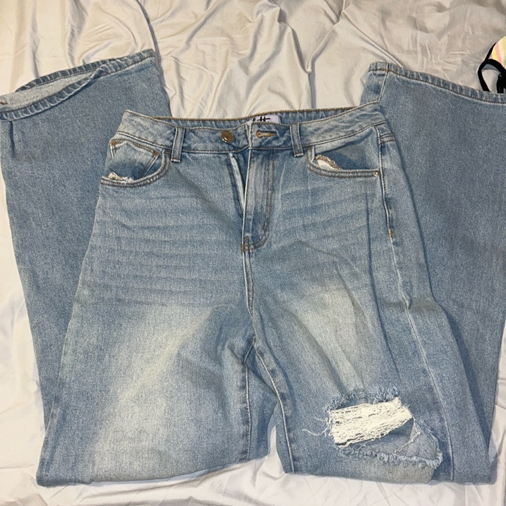 Wide leg jeans